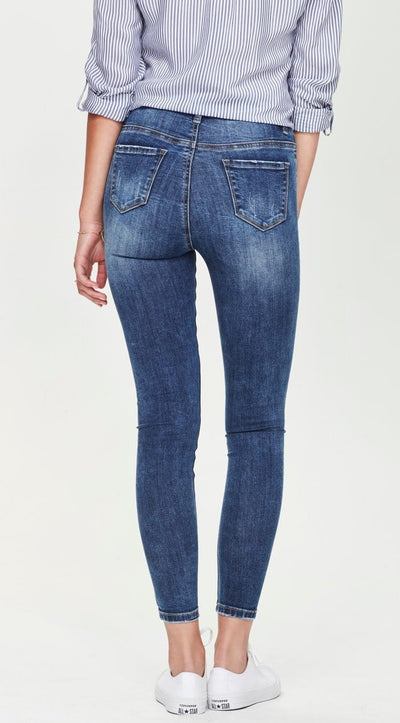 Junkfood Jeans | Reagan Tall Stuff Jean | Dark Blue